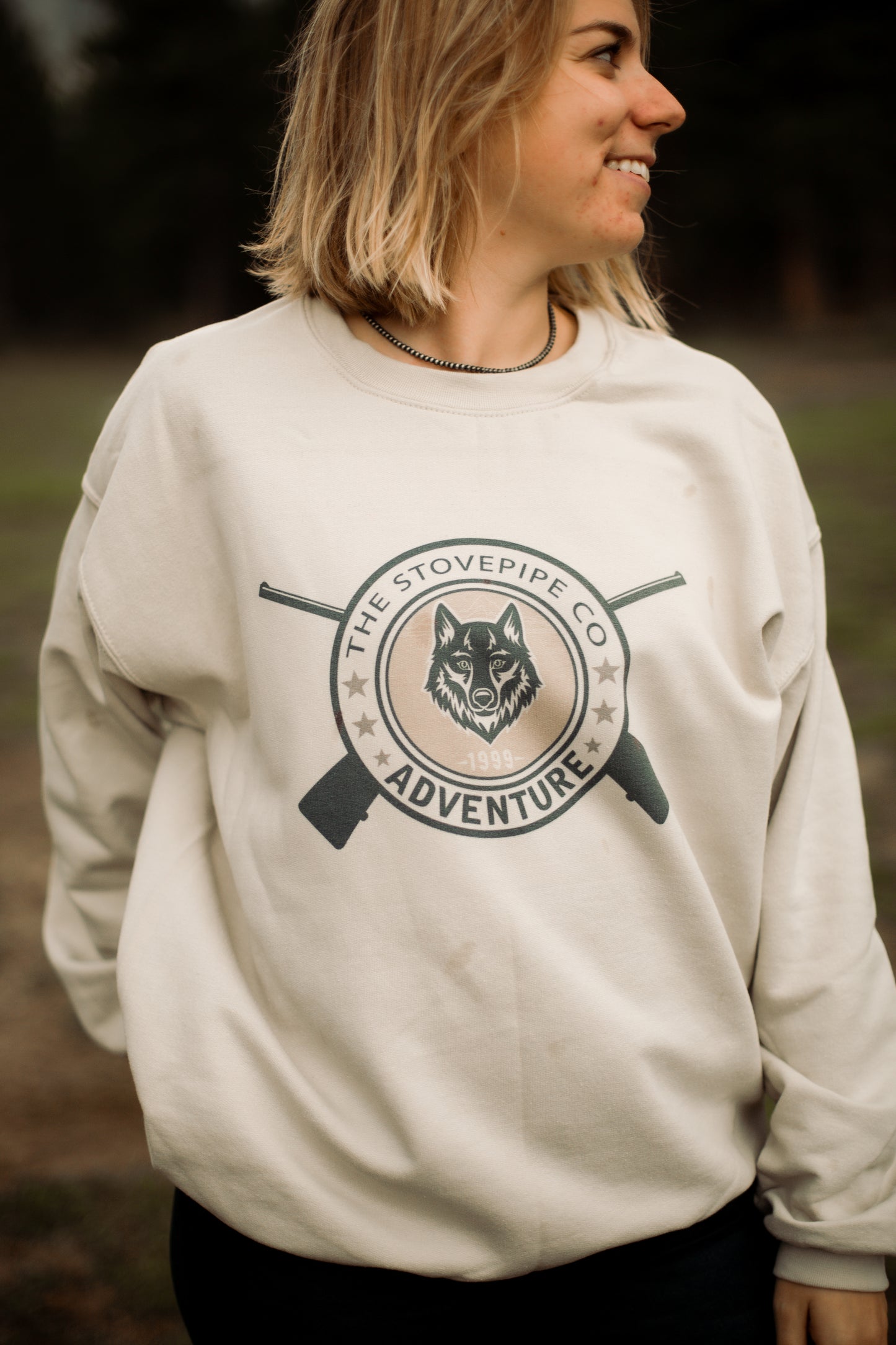 Wolf Adventure Crewneck